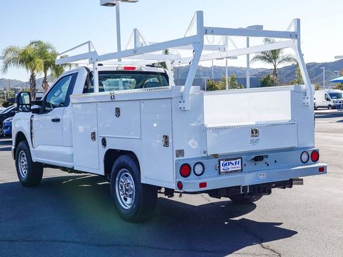 New 2026 Ford F250 XL w/ XL Chrome Package image 6