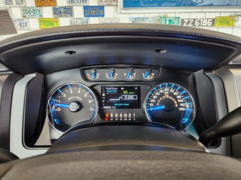 Used 2013 Ford F150 XLT w/ Mid Equipment Group AWD/4WD image 14
