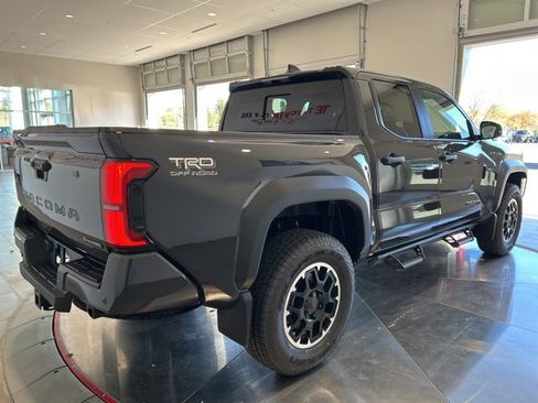 New 2025 Toyota Tacoma TRD Off-Road image 7