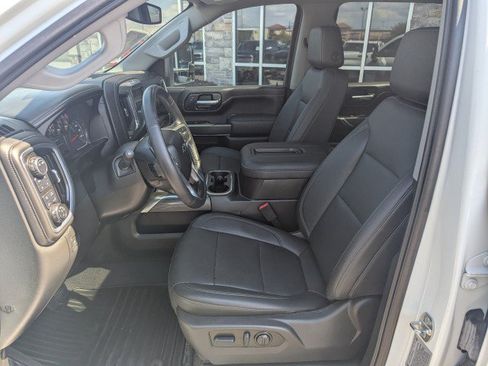 Used 2022 Chevrolet Silverado 2500 LTZ w/ LTZ Plus Package AWD/4WD image 11