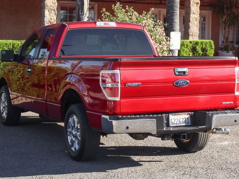 Used 2014 Ford F150 XLT w/ XLT Chrome Package image 6