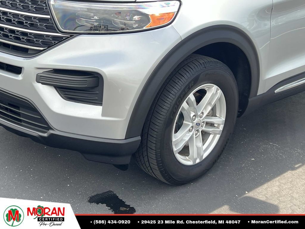 Used 2020 Ford Explorer XLT w/ Comfort Package AWD/4WD image 8