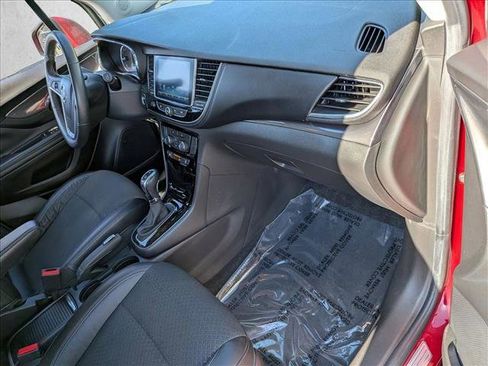 Used 2017 Buick Encore Preferred image 21