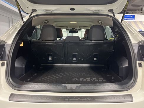 Certified 2024 Subaru Crosstrek 2.0i Premium AWD/4WD image 37