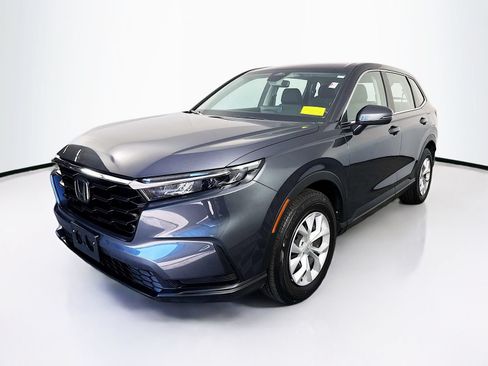 Used 2025 Honda CR-V LX image 3