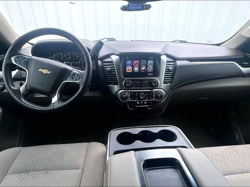 Used 2016 Chevrolet Suburban LS w/ Enhanced Driver Alert Package RWD image 15