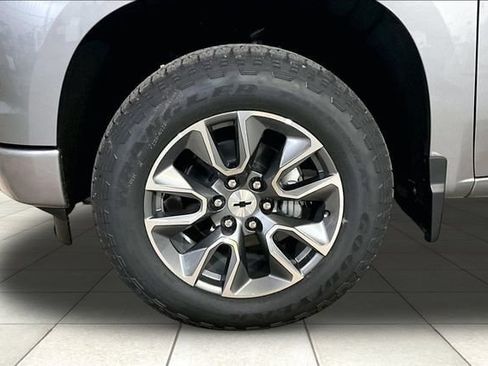 New 2026 Chevrolet Silverado 1500 RST w/ Convenience Package II AWD/4WD image 7