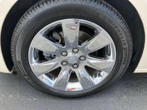 Used 2013 Buick LaCrosse Premium w/ Driver Confidence Package FWD image 31
