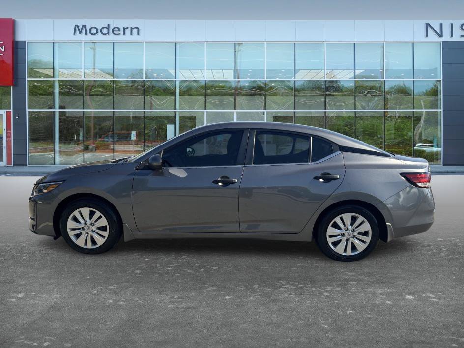 Certified 2025 Nissan Sentra S FWD image 8
