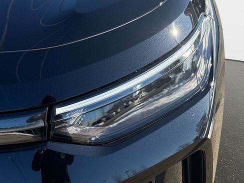 New 2026 Volkswagen Tiguan S image 10