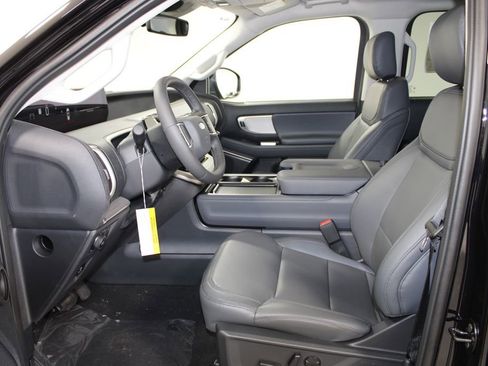 New 2026 Ford Expedition Max Active image 22