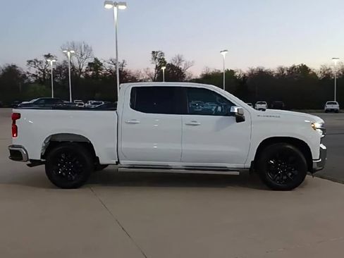 Certified 2019 Chevrolet Silverado 1500 LT w/ All-Star Edition image 9