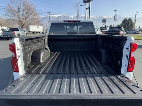 Used 2023 Chevrolet Silverado 1500 LTZ image 14