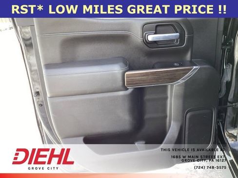 Used 2022 Chevrolet Silverado 1500 RST w/ Z71 Off-Road Package AWD/4WD image 17