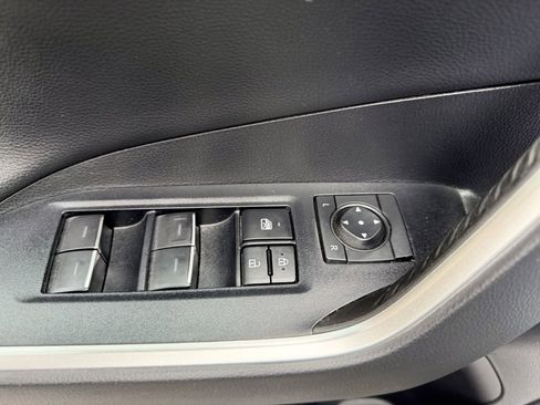 Used 2022 Toyota RAV4 XSE image 21