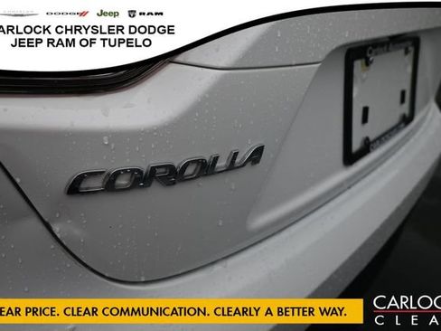 Used 2024 Toyota Corolla LE FWD image 27
