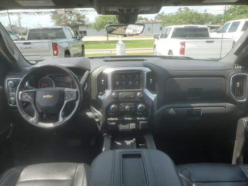 Used 2019 Chevrolet Silverado 1500 LTZ w/ LTZ Plus Package AWD/4WD image 9