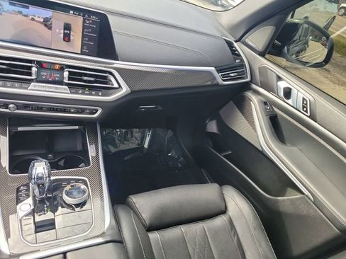 Used 2022 BMW X5 M50i w/ Premium Package image 18