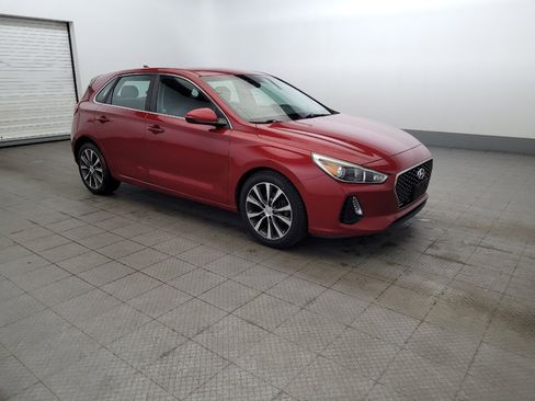 Used 2018 Hyundai Elantra GT FWD image 11