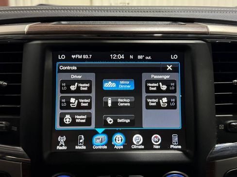 Used 2017 RAM 1500 Laramie w/ Convenience Group AWD/4WD image 11