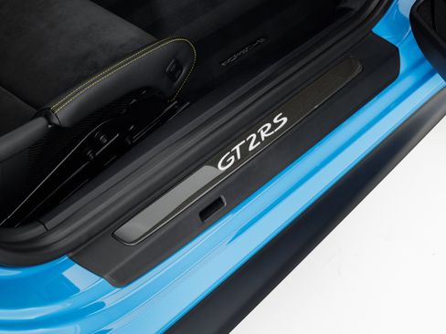 Used 2018 Porsche 911 GT2 RS RWD image 41