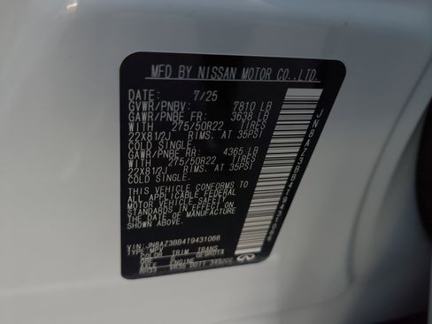 New 2026 INFINITI QX80 Luxe w/ Cargo Package image 35