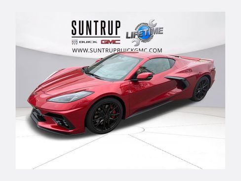 Used 2024 Chevrolet Corvette Stingray Preferred Cpe w/ Z51 Performance Package image 1