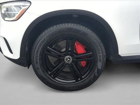 Used 2020 Mercedes-Benz GLC 300 4MATIC image 24