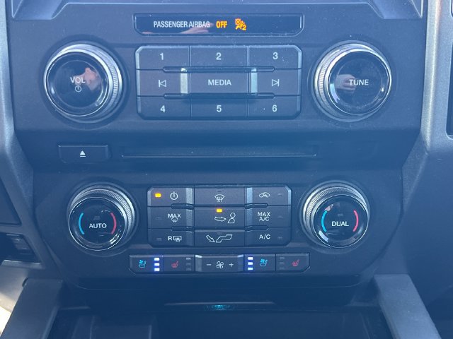 Used 2018 Ford F150 Raptor w/ Equipment Group 802A Luxury AWD/4WD image 22