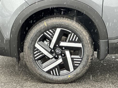 New 2026 Nissan Kicks SV image 25