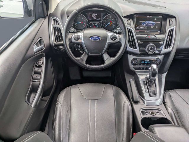 Used 2014 Ford Focus Titanium FWD image 16