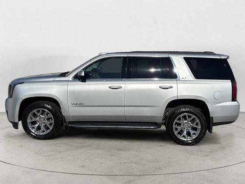 Used 2017 GMC Yukon SLT w/ Open Road Package AWD/4WD image 2