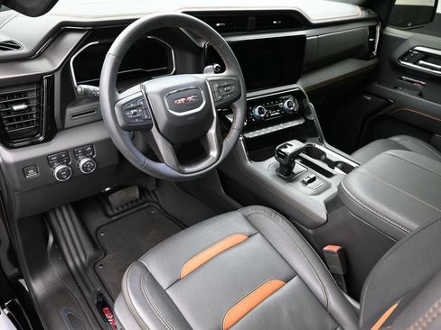 Used 2024 GMC Sierra 1500 AT4 w/ AT4 Preferred Package AWD/4WD image 22