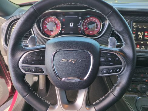 Used 2023 Dodge Challenger SRT Hellcat image 9