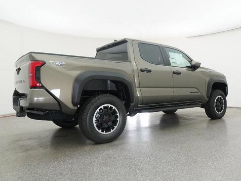 New 2026 Toyota Tacoma TRD Off-Road AWD/4WD image 28