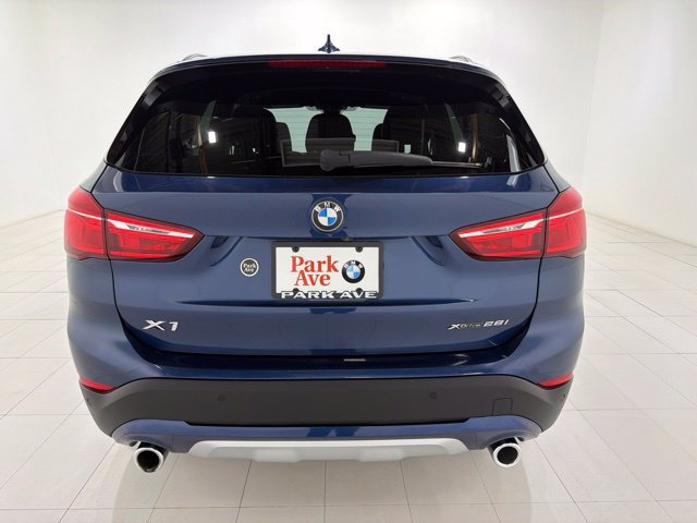 Used 2022 BMW X1 xDrive28i w/ Convenience Package AWD/4WD image 4