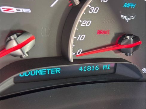 Used 2007 Chevrolet Corvette Z06 w/ Preferred Equipment Group RWD image 23