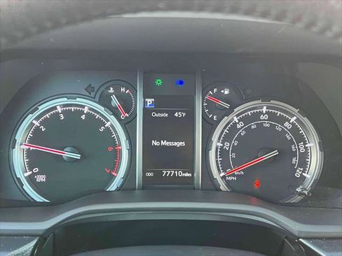 Certified 2022 Toyota 4Runner TRD Off-Road Premium image 28