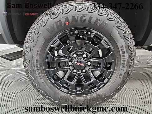 New 2026 GMC Canyon Elevation w/ Convenience Package RWD image 49