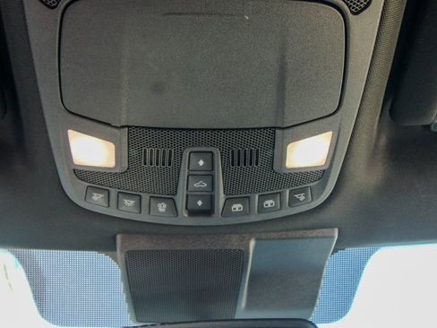 Used 2019 Ford F150 Platinum w/ Equipment Group 701A Luxury AWD/4WD image 30