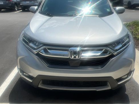 Used 2017 Honda CR-V Touring image 2
