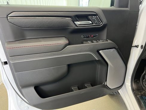 Used 2024 GMC Sierra 1500 AT4X w/ AT4X AEV Edition image 23