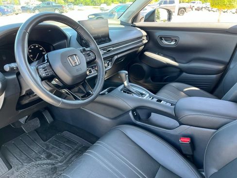 Used 2024 Honda HR-V EX-L image 18