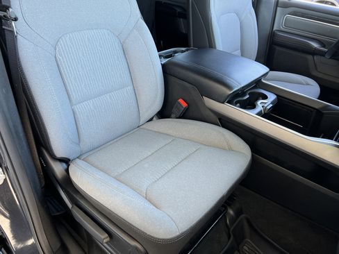 Used 2021 RAM 1500 Big Horn AWD/4WD image 23
