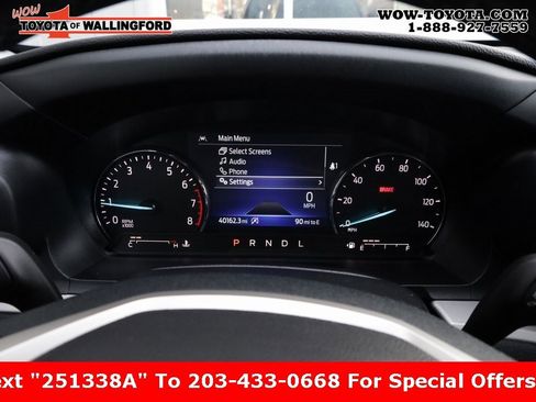 Used 2024 Ford Explorer XLT image 36