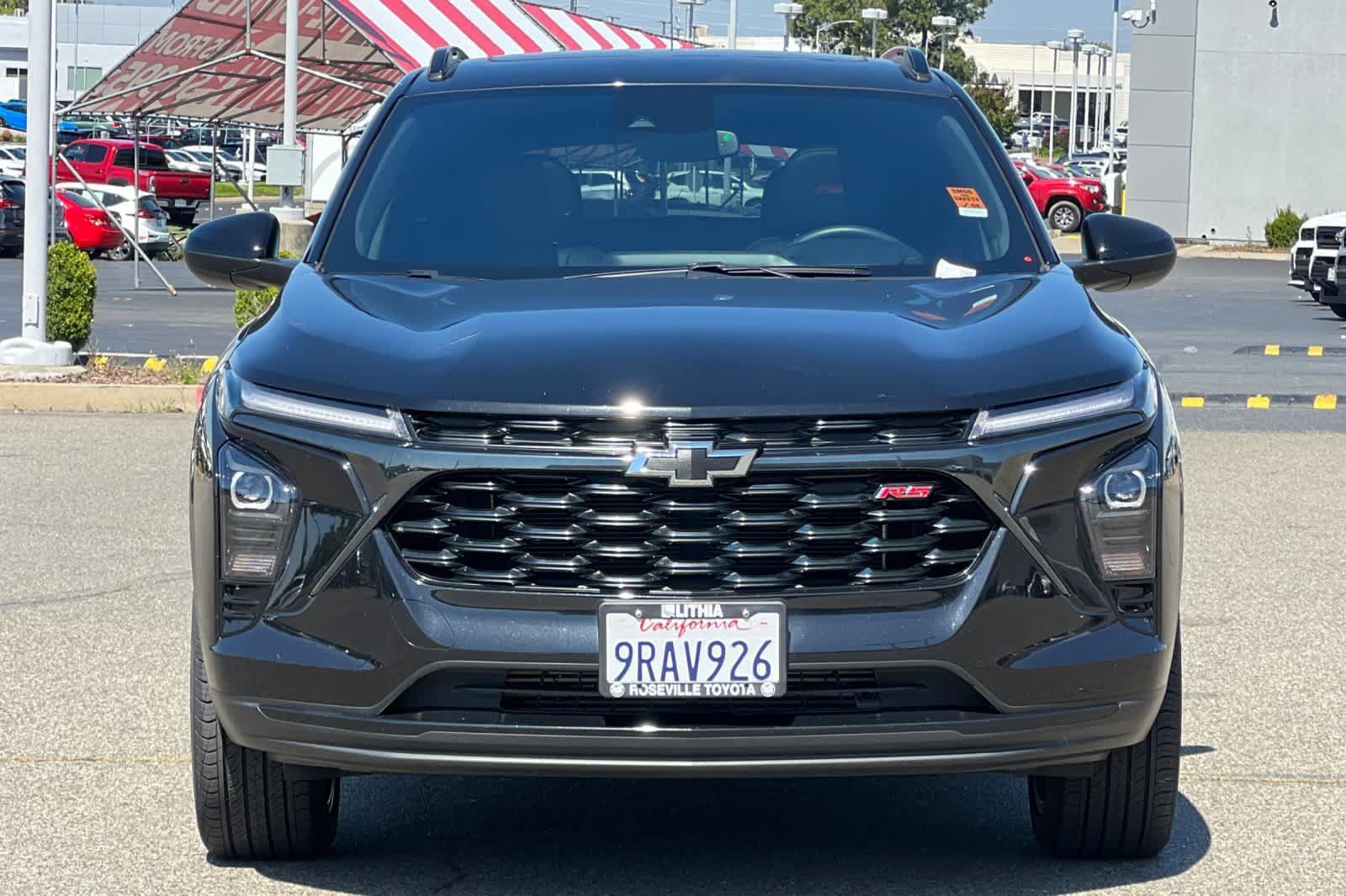 Used 2024 Chevrolet Trax RS w/ Sunroof Package FWD image 10