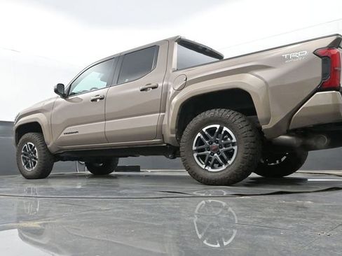 Used 2026 Toyota Tacoma TRD Sport AWD/4WD image 10