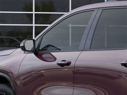 New 2026 Chevrolet Traverse RS w/ LPO, Floor Liner Package image 13