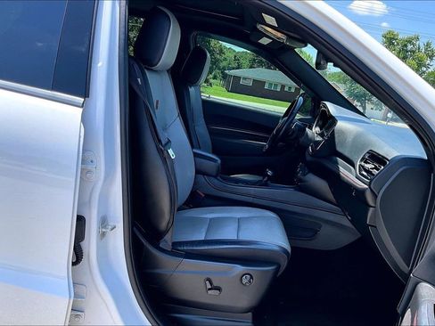 Used 2023 Dodge Durango R/T RWD image 7