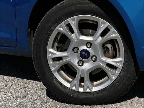 Used 2016 Ford Fiesta SE image 10